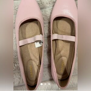 NWT Old Navy Mary Jane Square-Toe Ballet Flats